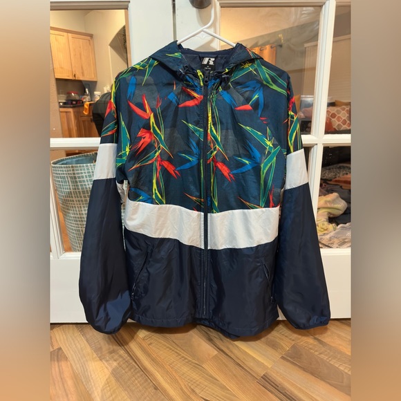 Unique windbreaker zip up jacket - never worn - Picture 1 of 3